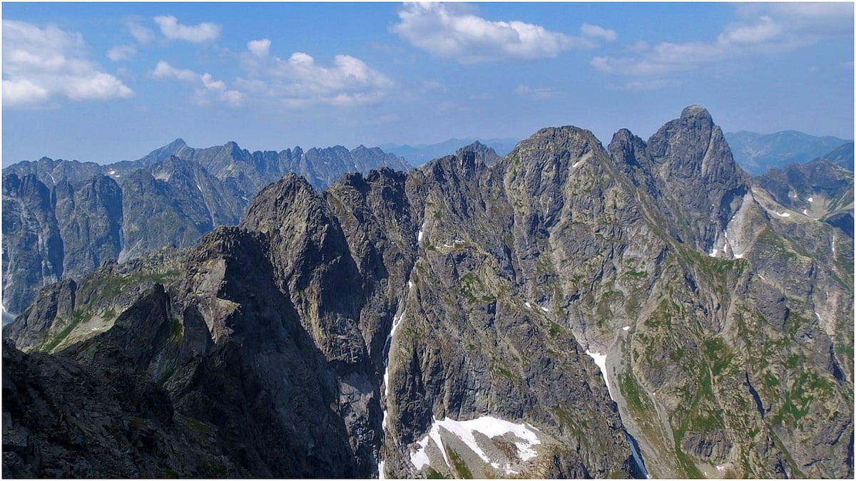 16 Tourists Feared Trapped After Landlside in Slovakia's Tatra Mountains